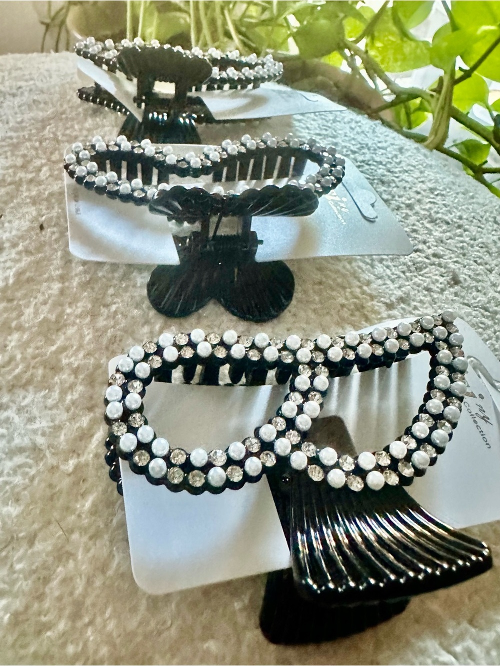 CRYSTAL & PEARL CLAW CLIP BUNDLE